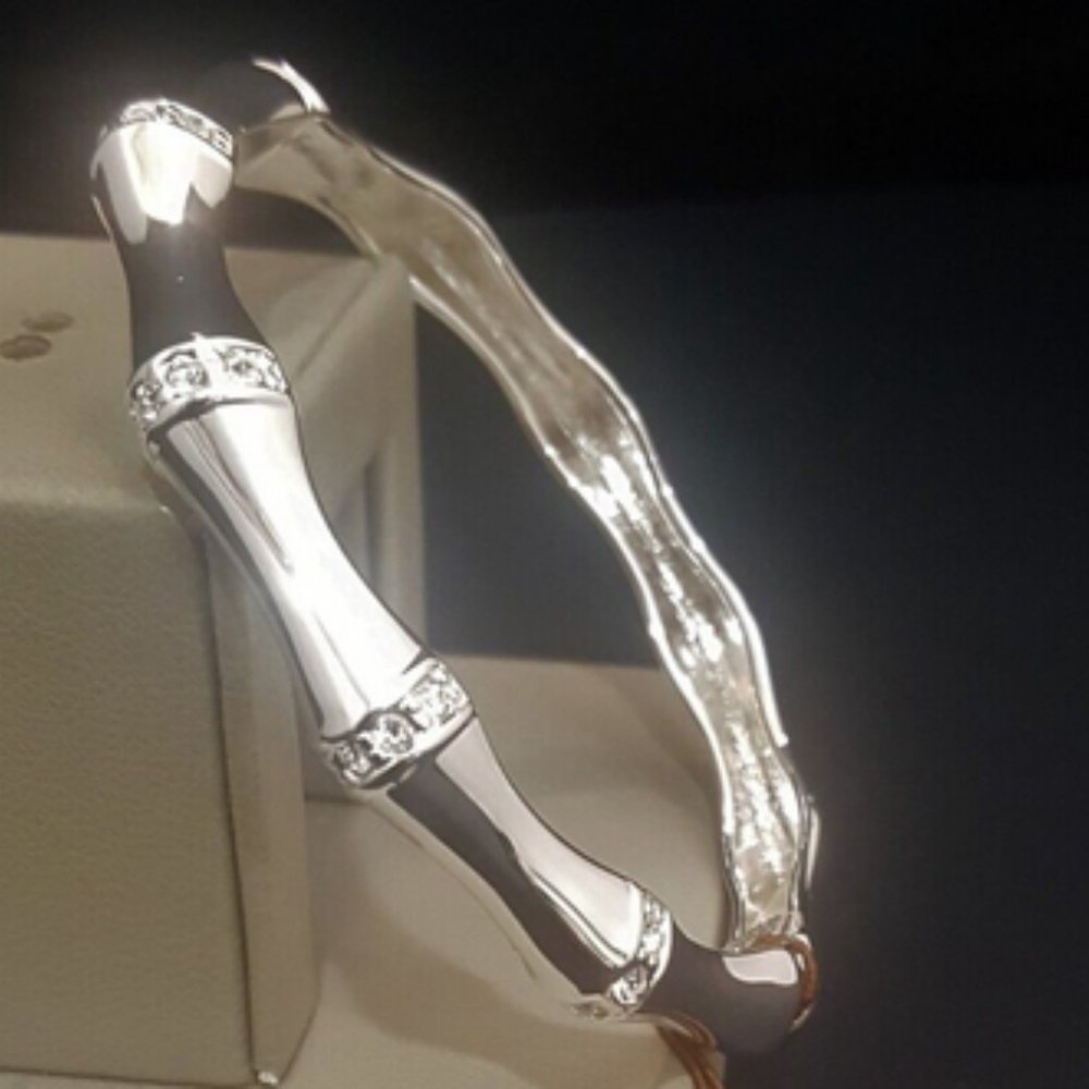 TOMMY BAHAMA SILVER TONE CRYSTAL BAMBOO BANGLE BRACELET